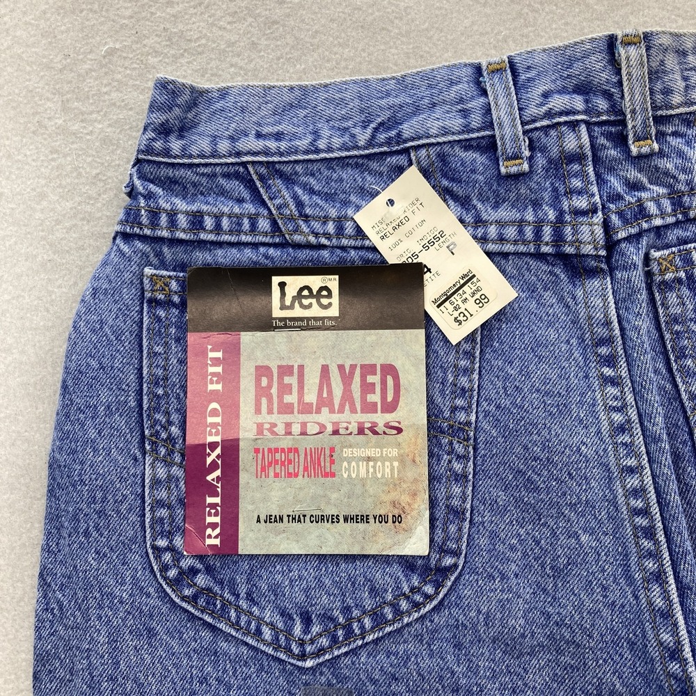 Vintage Lee Jeans Womens 14 Petite Relaxed Riders Tapered Ankle Denim USA 90s